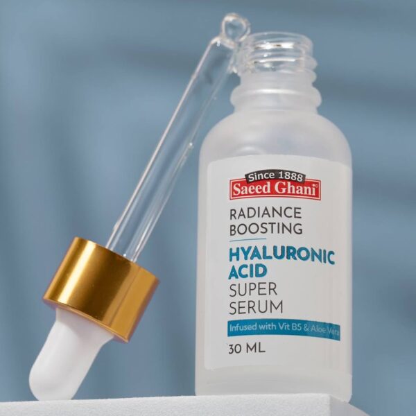 Saeed Ghani Hyaluronic Acid Super Serum – Radiance Boosting with Vitamin B5 & Aloe Vera – 30ml - Image 2