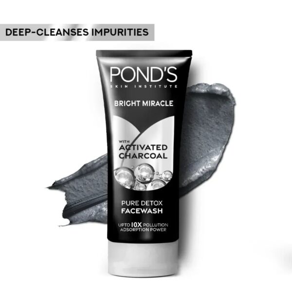 Pond's Bright Miracle Face Wash with Activated Charcoal – Pure Detox & Oil Control (100g) - Image 2