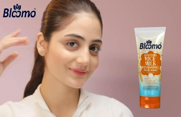 Bloomo Rice Milk Foaming Face Wash 100ml – Brightening, Deep Cleansing & Skin Radiance for All Skin Types - Image 3