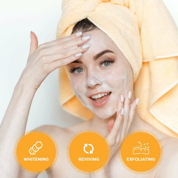 Navia Vitamin C Face Wash 100ml – Whitening, Reviving & Exfoliating with Mandarin & Vitamin B5, E - Image 2